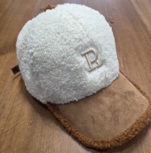 Cozy Cream Fleece Hat